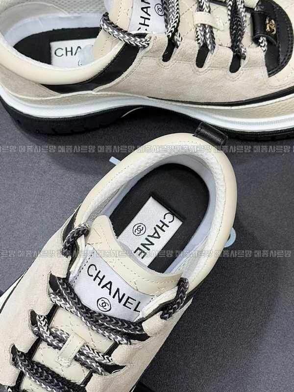 샤넬25c크루즈스니커즈20241228-181447-011메종샤르망.JPG