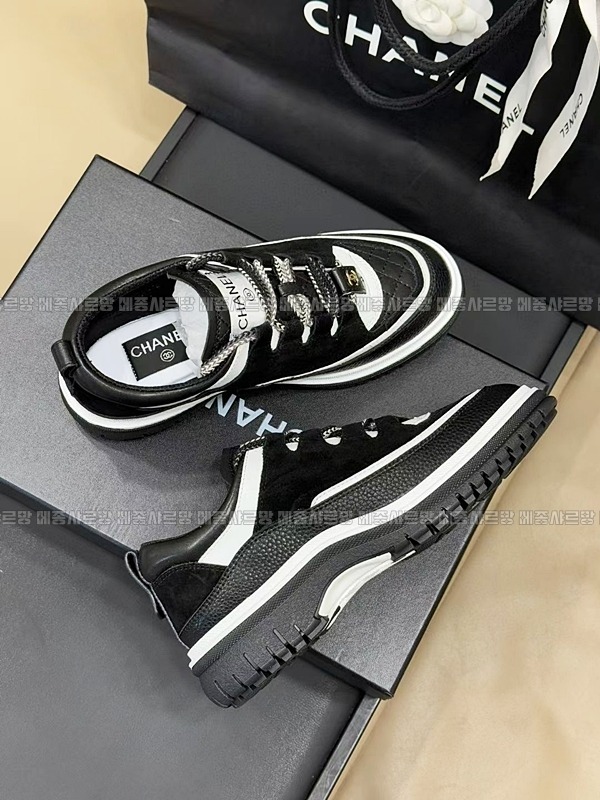 샤넬25c크루즈스니커즈20241228-181447-016메종샤르망.JPG