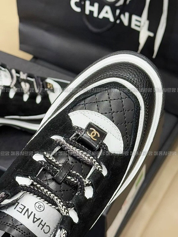 샤넬25c크루즈스니커즈20241228-181448-018메종샤르망.JPG