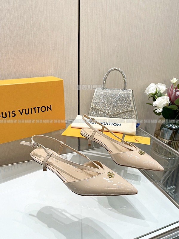 루이비통 스텔라 슬링백Weixin Image_20250102183119메종샤르망.jpg