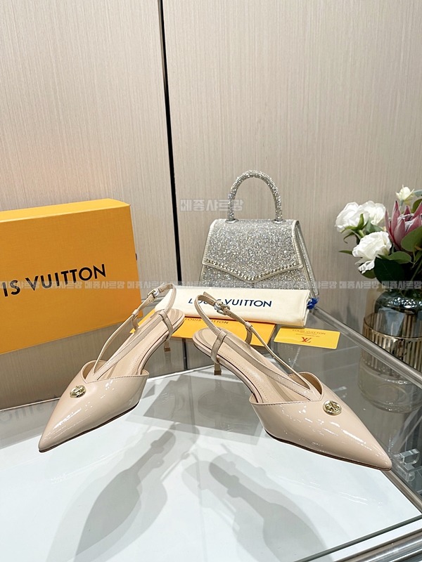 루이비통 스텔라 슬링백Weixin Image_202501021831192메종샤르망.jpg