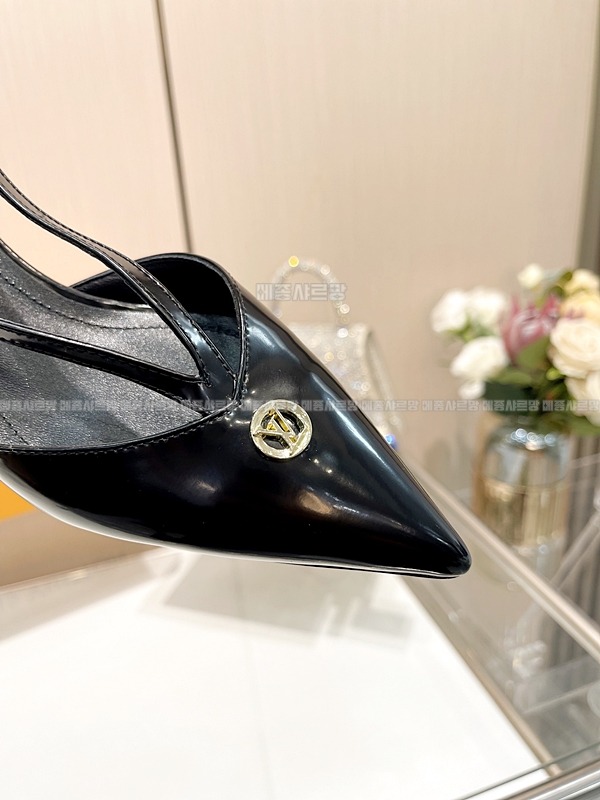 루이비통 스텔라 슬링백Weixin Image_202501021829521메종샤르망.jpg