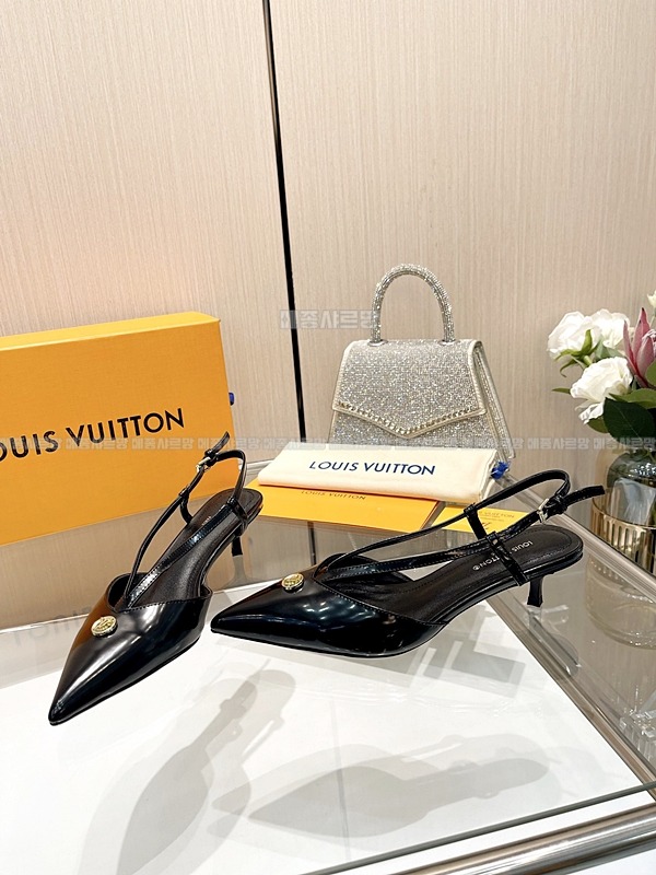 루이비통 스텔라 슬링백Weixin Image_202501021829531메종샤르망.jpg