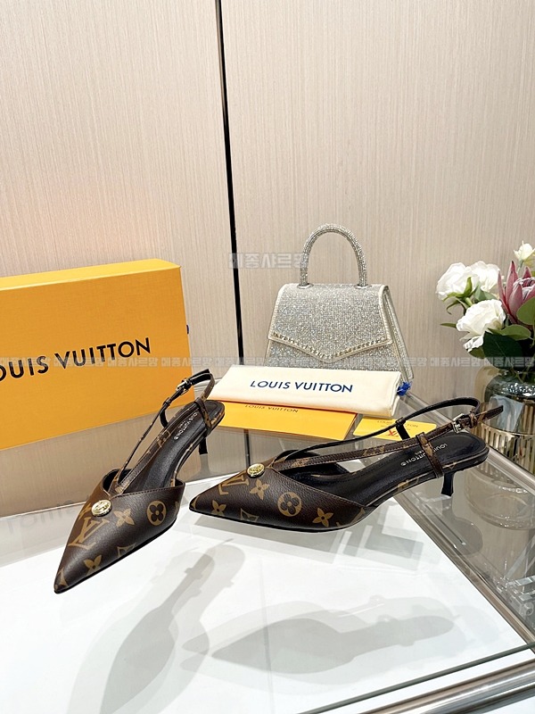 루이비통 스텔라 슬링백Weixin Image_202501021831171메종샤르망.jpg