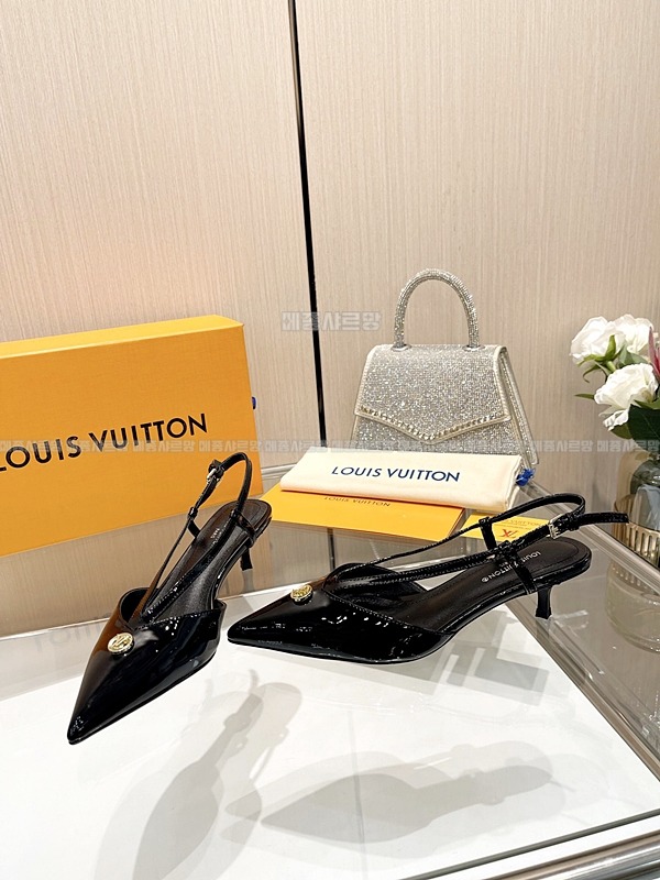 루이비통 스텔라 슬링백Weixin Image_202501021831191메종샤르망.jpg