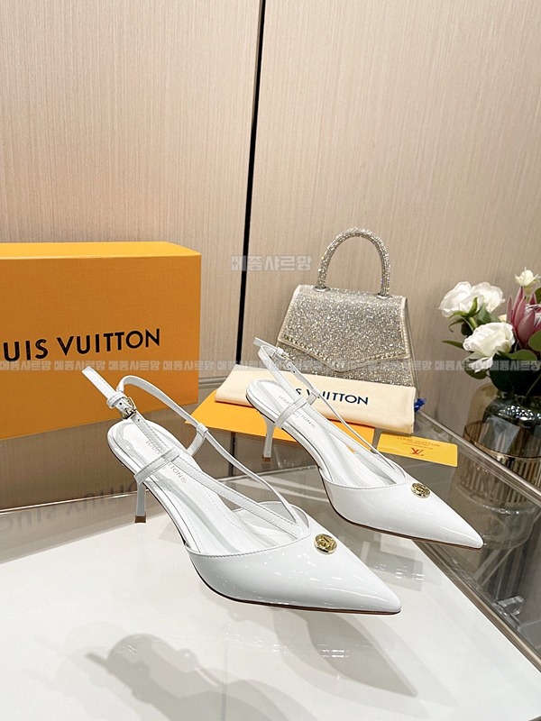 루이비통 스텔라 슬링백 펌프Weixin Image_202501021847221메종샤르망.jpg