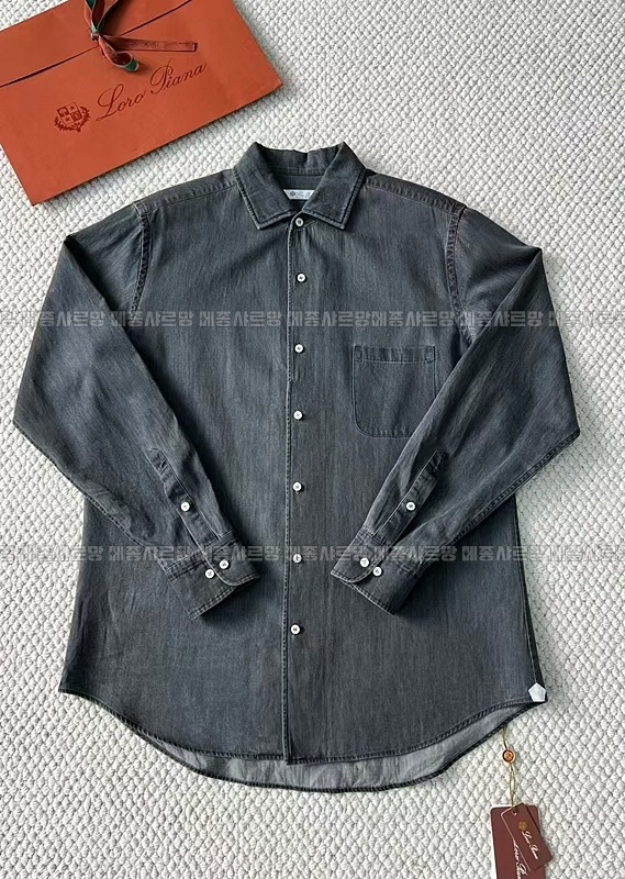 로로피아나남자데님셔츠20250103-130846-001메종샤르망.JPG