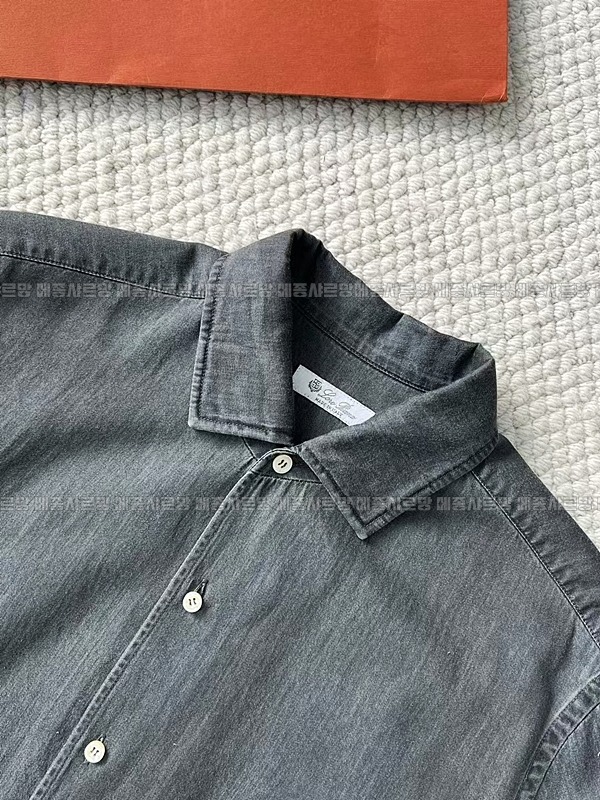 로로피아나남자데님셔츠20250103-130846-002메종샤르망.JPG