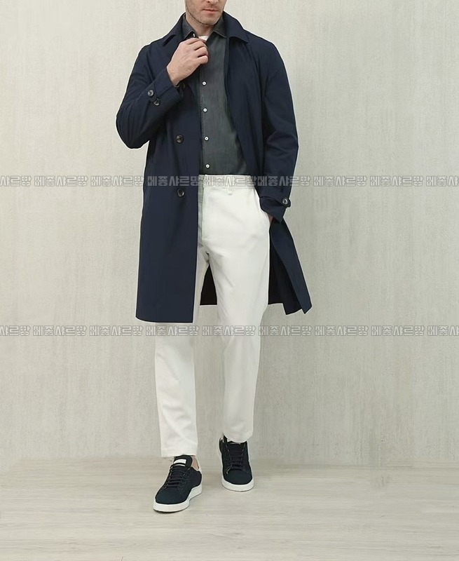 브루넬로쿠치넬리남자코트20250104-195144-007메종샤르망.JPG