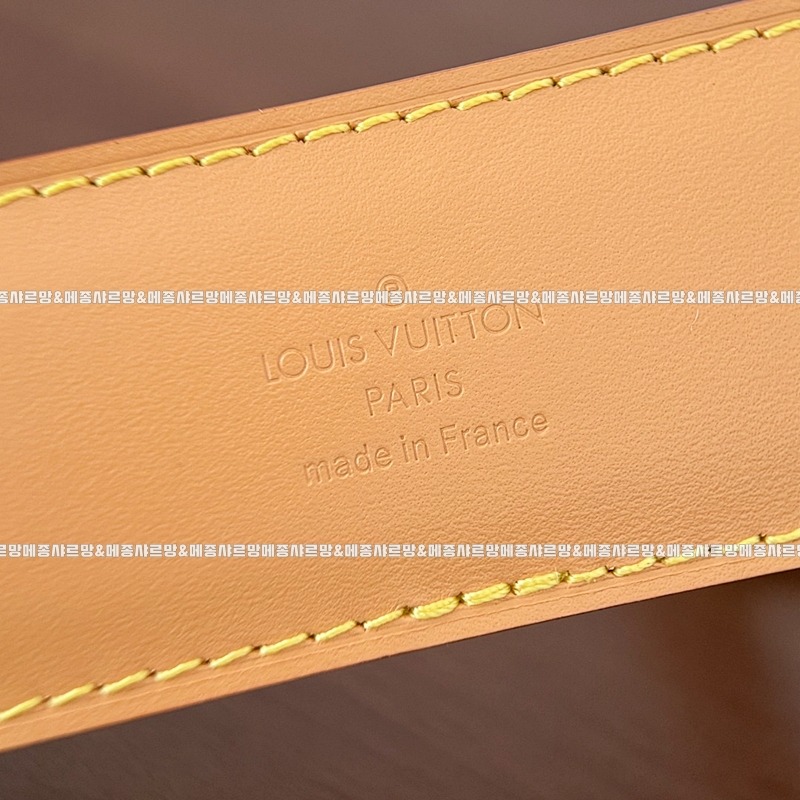 루이비통키폴반둘리에4520260110 185028 031루이비통키폴반둘리에45.jpg