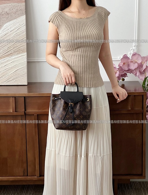 루이비통몽수리BB백팩20260111 011931 001루이비통몽수리BB백팩.jpg