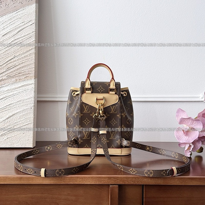 루이비통모노그램몽수리미니백팩20260111 015416 017루이비통모노그램몽수리미니백팩.jpg