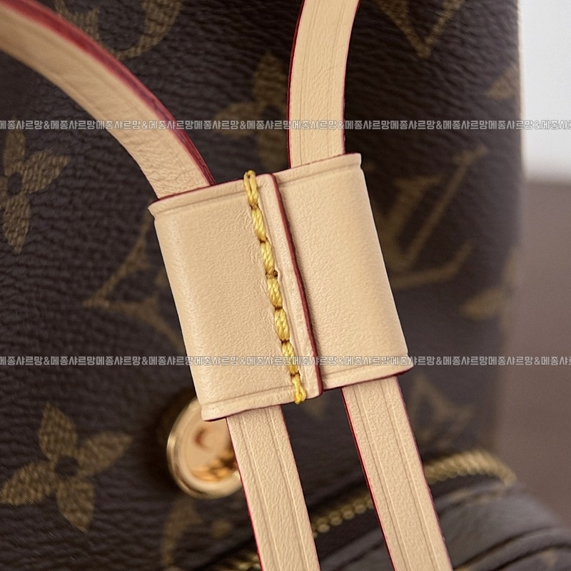 루이비통모노그램몽수리미니백팩20260111 015416 012루이비통모노그램몽수리미니백팩.jpg