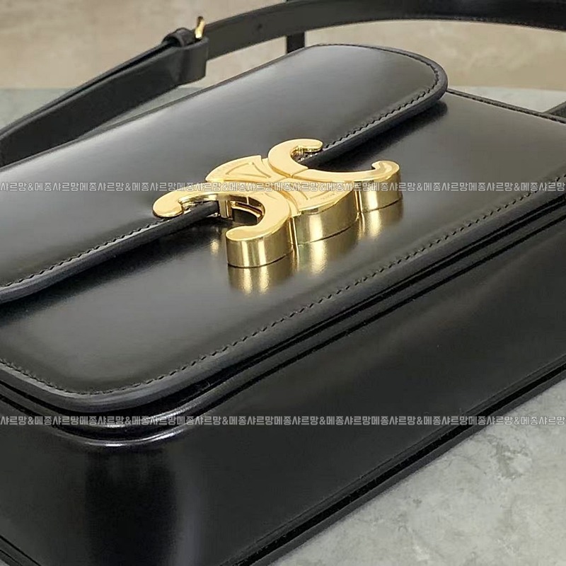 셀린느틴트리옹프20260302 100811 023셀린느틴트리옹프.jpg