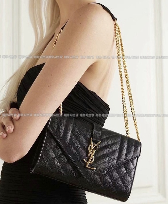 생로랑엔벨로프스몰 20260414-163039-019 .jpg