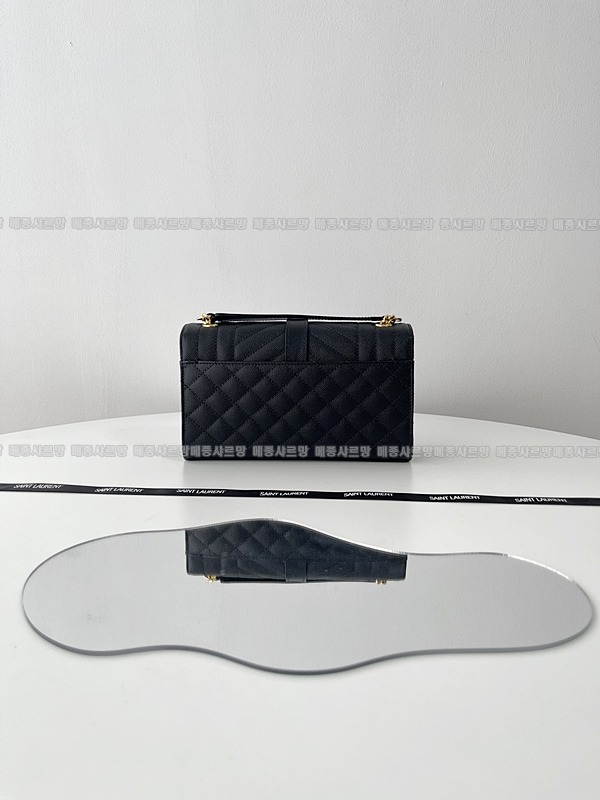 생로랑엔벨로프스몰 20260414-163034-002 .jpg