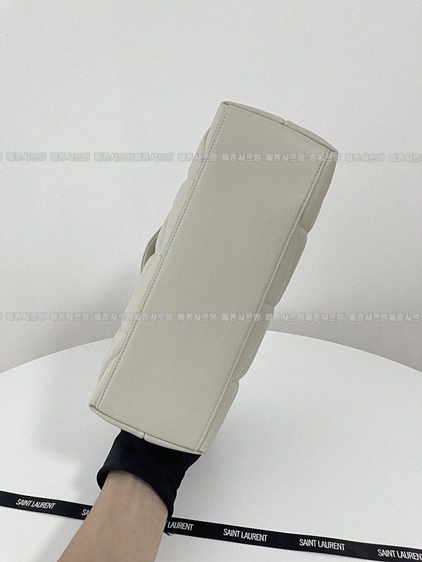 생로랑루루푸퍼백  20260415-151402-004.jpg