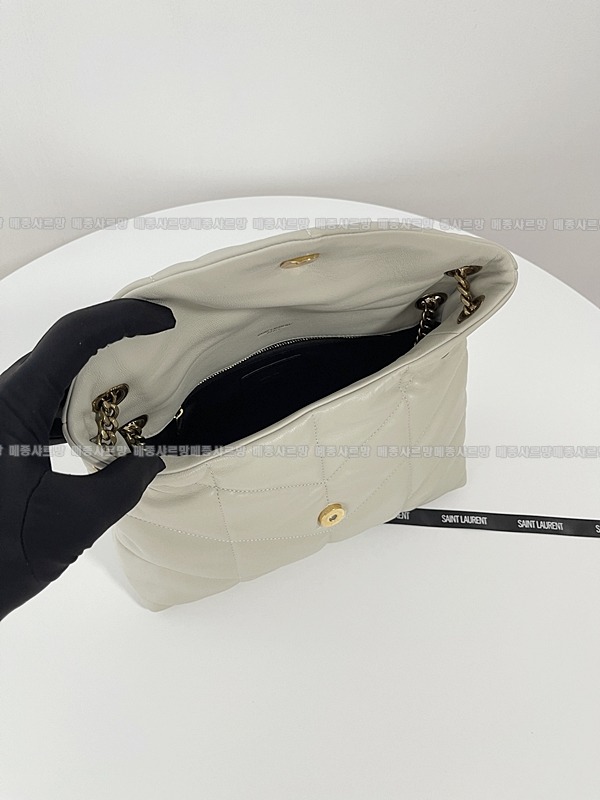 생로랑루루푸퍼백  20260415-151402-005.jpg