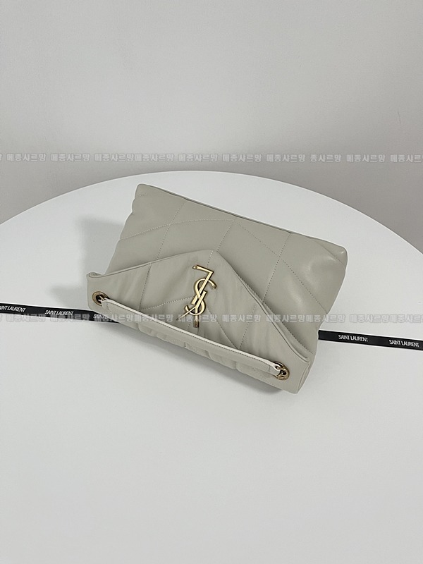 생로랑루루푸퍼백  20260415-151403-007.jpg