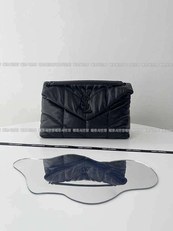 생로랑루루푸퍼백  20260415-152221-000.jpg