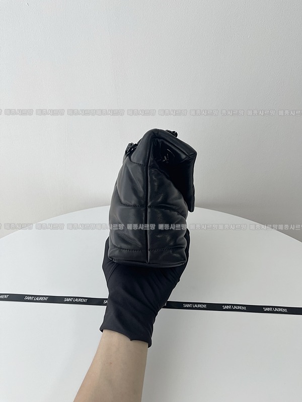 생로랑루루푸퍼백  20260415-152221-003.jpg
