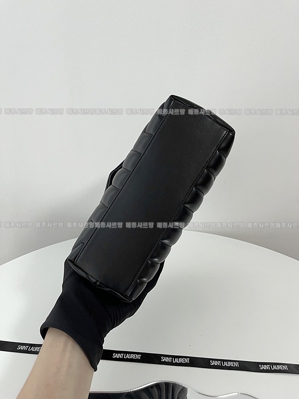 생로랑루루숄더백  20260415-170139-004.jpg