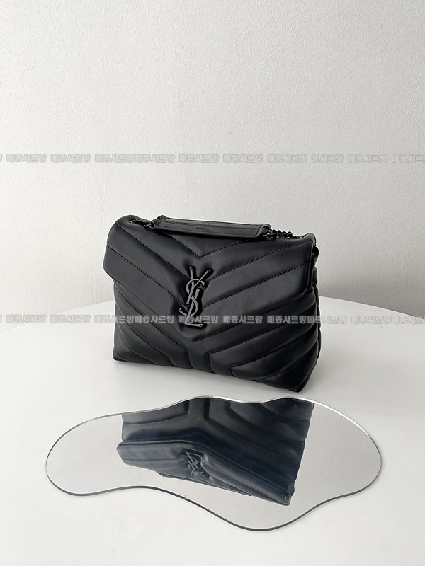 생로랑루루숄더백  20260415-170902-001.jpg