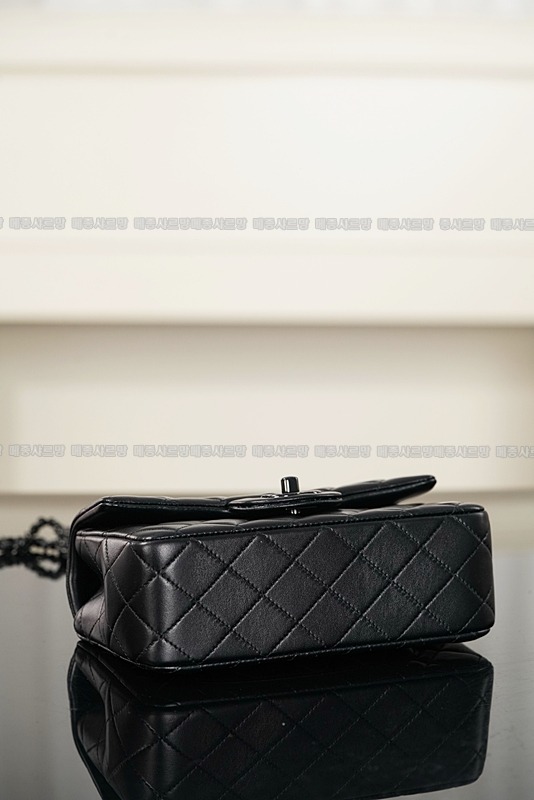 샤넬미니탑핸들쏘블랙백  20260418-152648-008.jpg