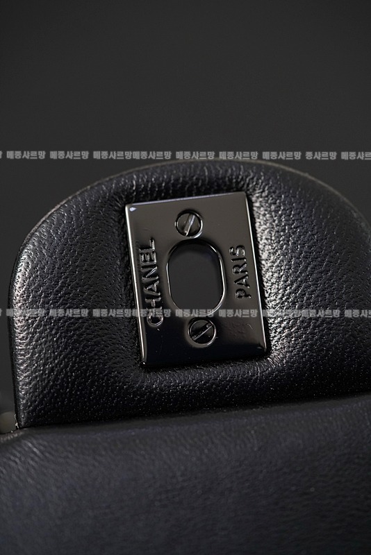 샤넬미니탑핸들쏘블랙백  20260418-152649-017.jpg