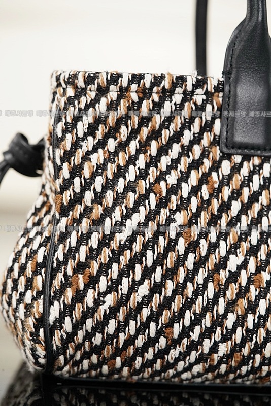 샤넬스몰쇼핑백  20260418-154403-009.jpg