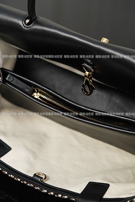 샤넬스몰쇼핑백  20260418-154409-026.jpg