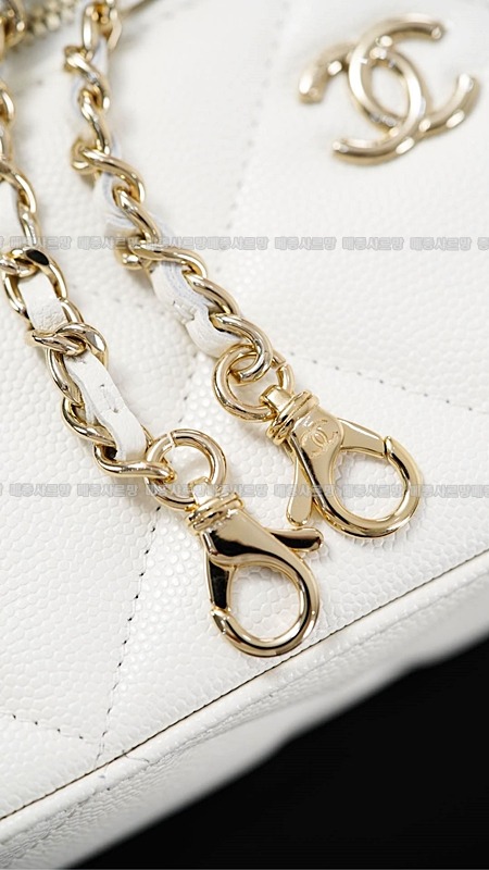 샤넬탑핸들베니티백  20260421-134159-030.jpg