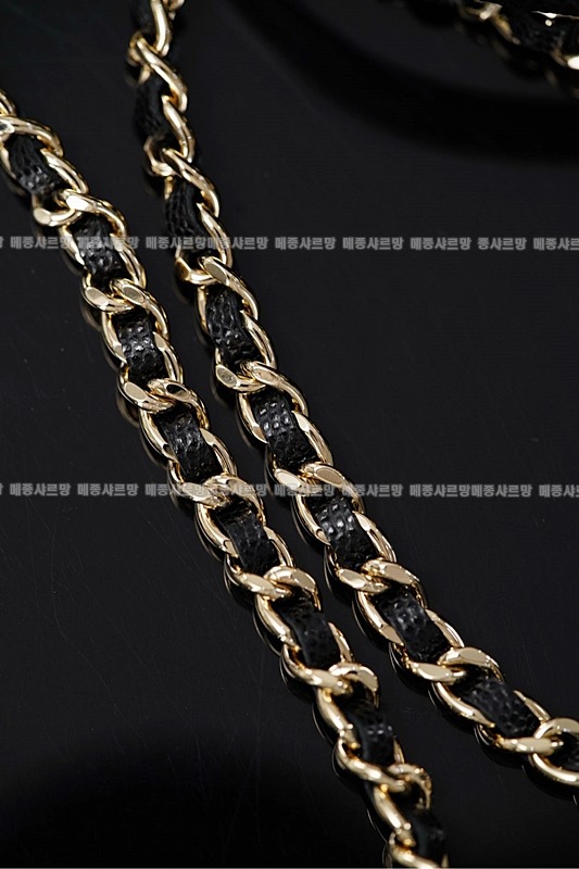 샤넬 체인 코스메틱 케이스20260421-135218-021.jpg