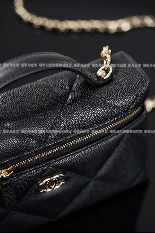 샤넬 체인 코스메틱 케이스20260421-135220-029.jpg