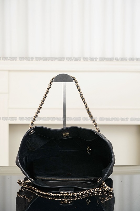 샤넬맷시쇼핑백  20260421-144703-006.jpg