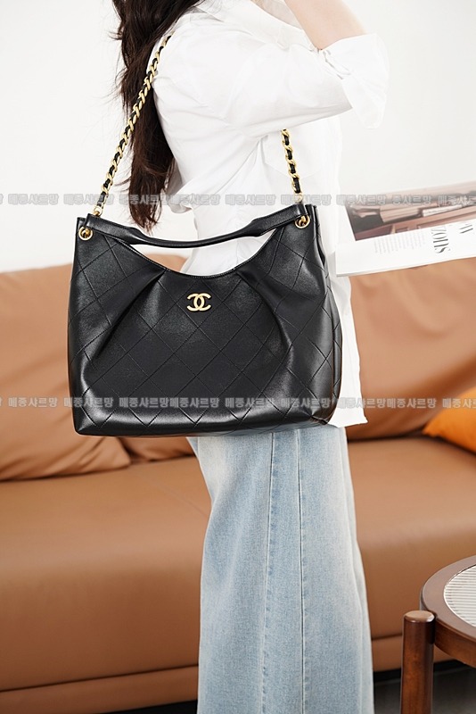 샤넬맥시호보백20260421-162558-002.jpg