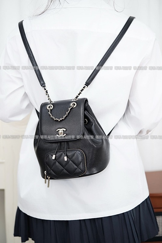 샤넬어피니티듀마백팩  20260421-171322-004.jpg