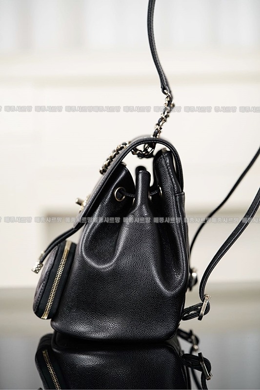 샤넬어피니티듀마백팩  20260421-171325-010.jpg