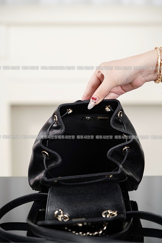 샤넬어피니티듀마백팩  20260421-171325-011.jpg