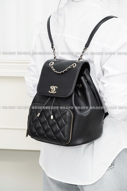 샤넬어피니티듀마백팩  20260421-172955-001.jpg