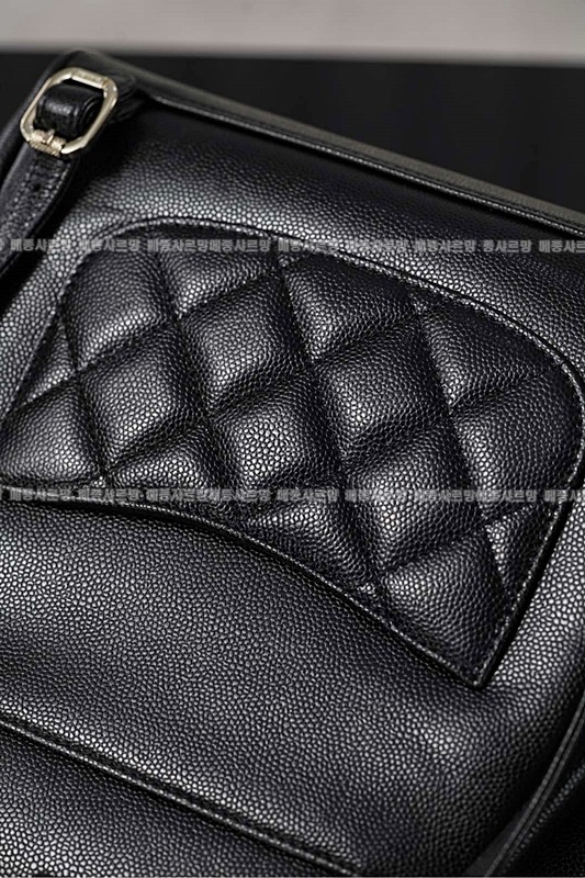 샤넬어피니티듀마백팩  20260421-173002-018.jpg