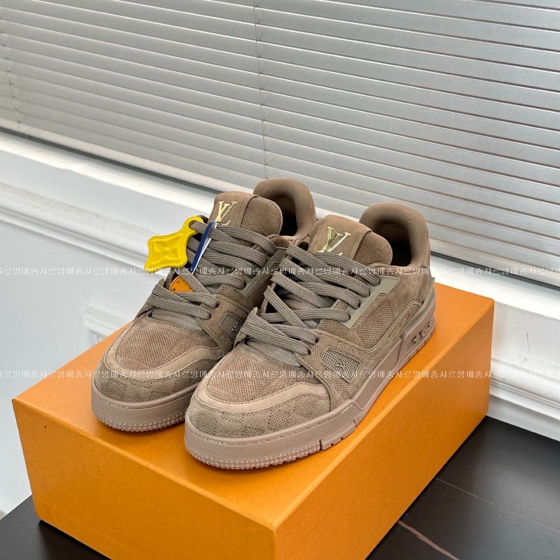 루이비통트레이너스니커즈  20260428-163640-001.jpg