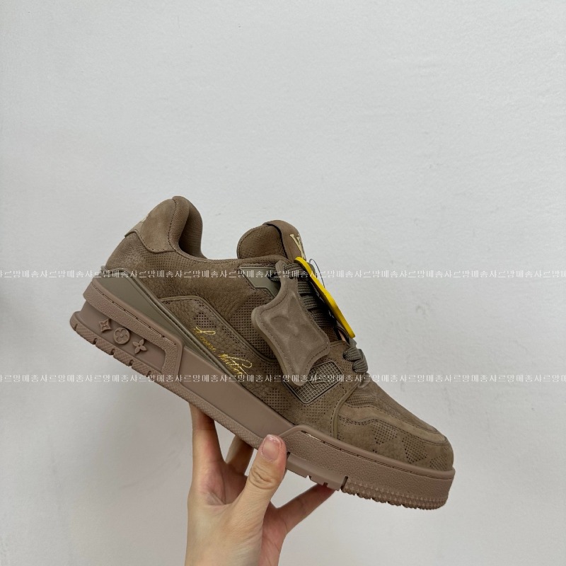 루이비통트레이너스니커즈  20260428-163640-005.jpg