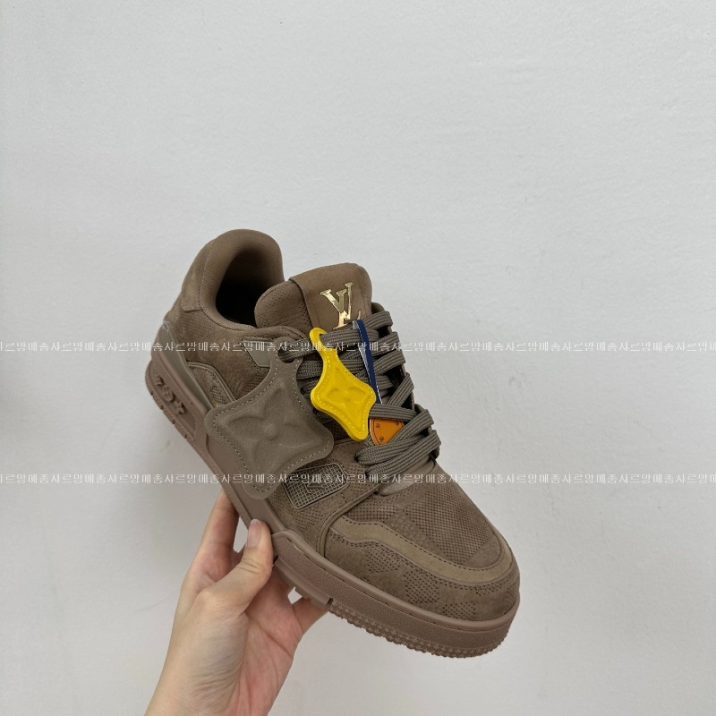 루이비통트레이너스니커즈  20260428-163640-006.jpg