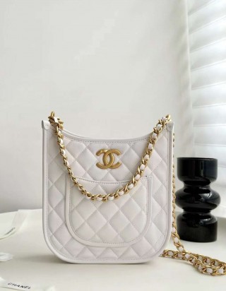 24ss 샤넬 포켓 체인 호보백