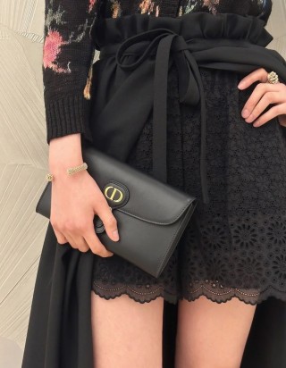 디올 바비 East West 체인 파우치