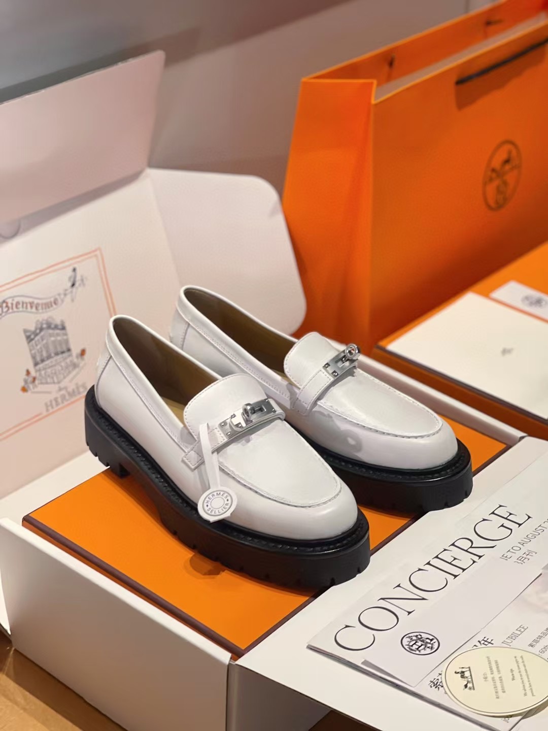 에르메스 아이콘 켈리 로퍼