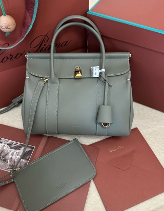 로로피아나 룸백 L25