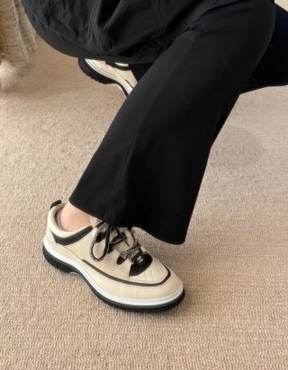 샤넬24c 크루즈 스니커즈