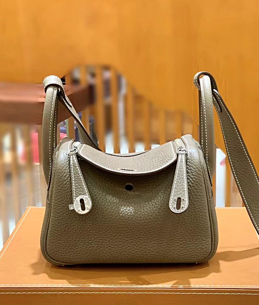 에르메스 린디19